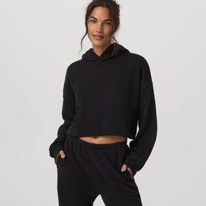 Vuori Women's Sedona Black Hoodie